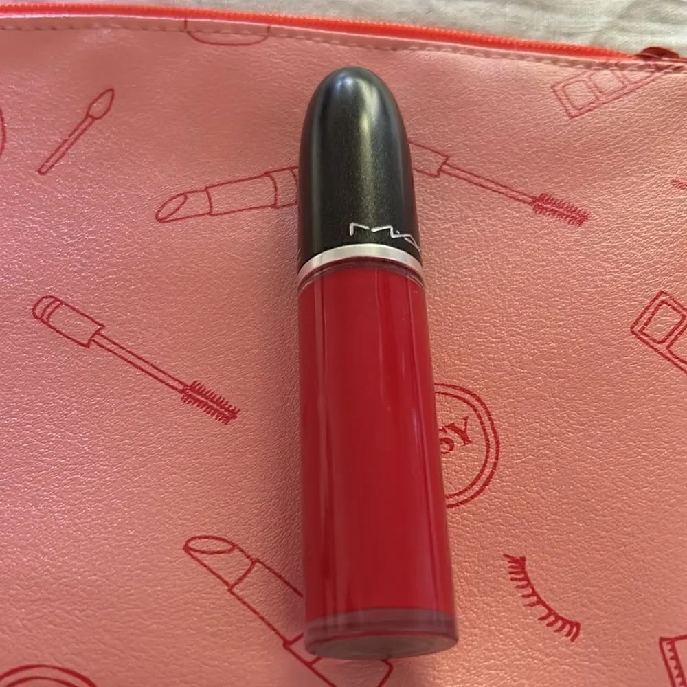 MAC Retro Matte Liquid Lipcolour new full size color fashion legacy Ipsy bag